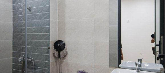 Studio in District 4, Vietnam No. 16089 4