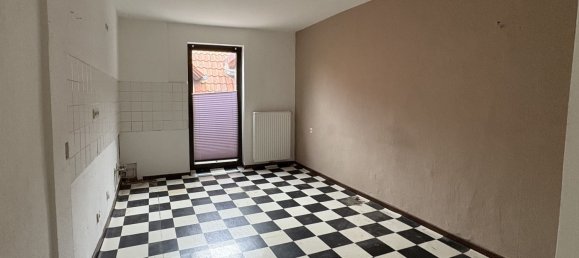 Коммерческая недвижимость с 6 комнатами в Хамельн-Пирмонт, Германия № 260968 11