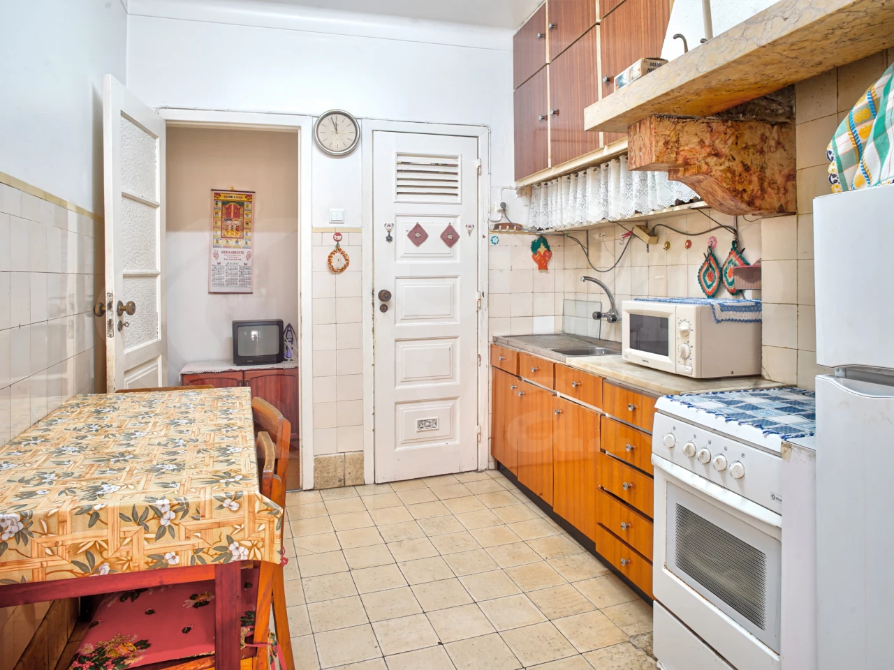 2 bedrooms Apartment in Lisbon, Portugal No. 181644