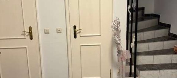 Adosado de 9 dormitorios en Wetteraukreis, Germany No. 220428 30