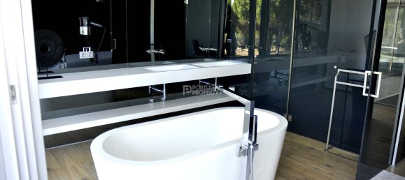 4 bedrooms Townhouse in Quarteira, Portugal No. 124602 12