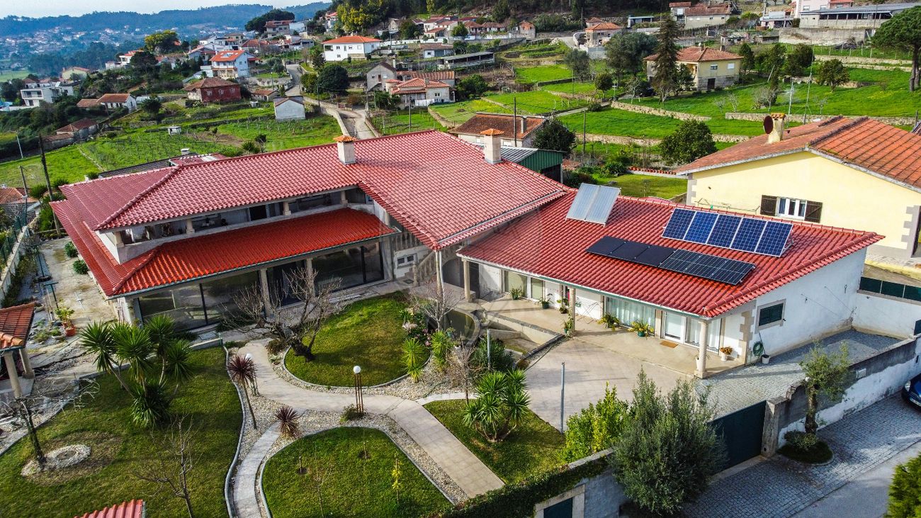 11 bedrooms House in Barcelos, Portugal No. 38498