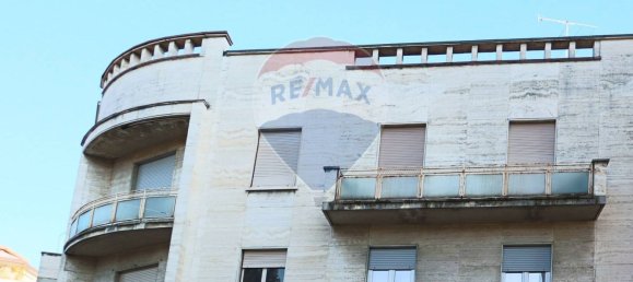 6 Schlafzimmer Wohnung in Busto Arsizio, Italy, Nr. 55129 6