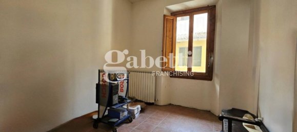 1 bedroom Apartment in Florence, Italy No. 262391 5