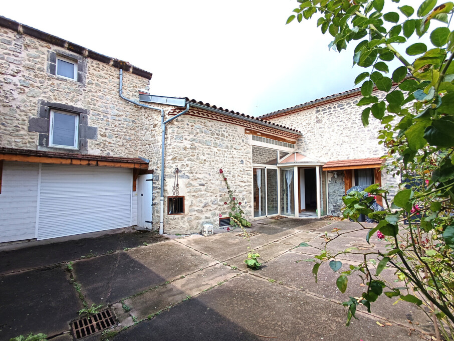 Moradia em banda T3 em Puy-de-Dome, France N.º 321401