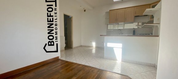 1 bedroom Apartment in Champigny-sur-Marne, France No. 186829 2