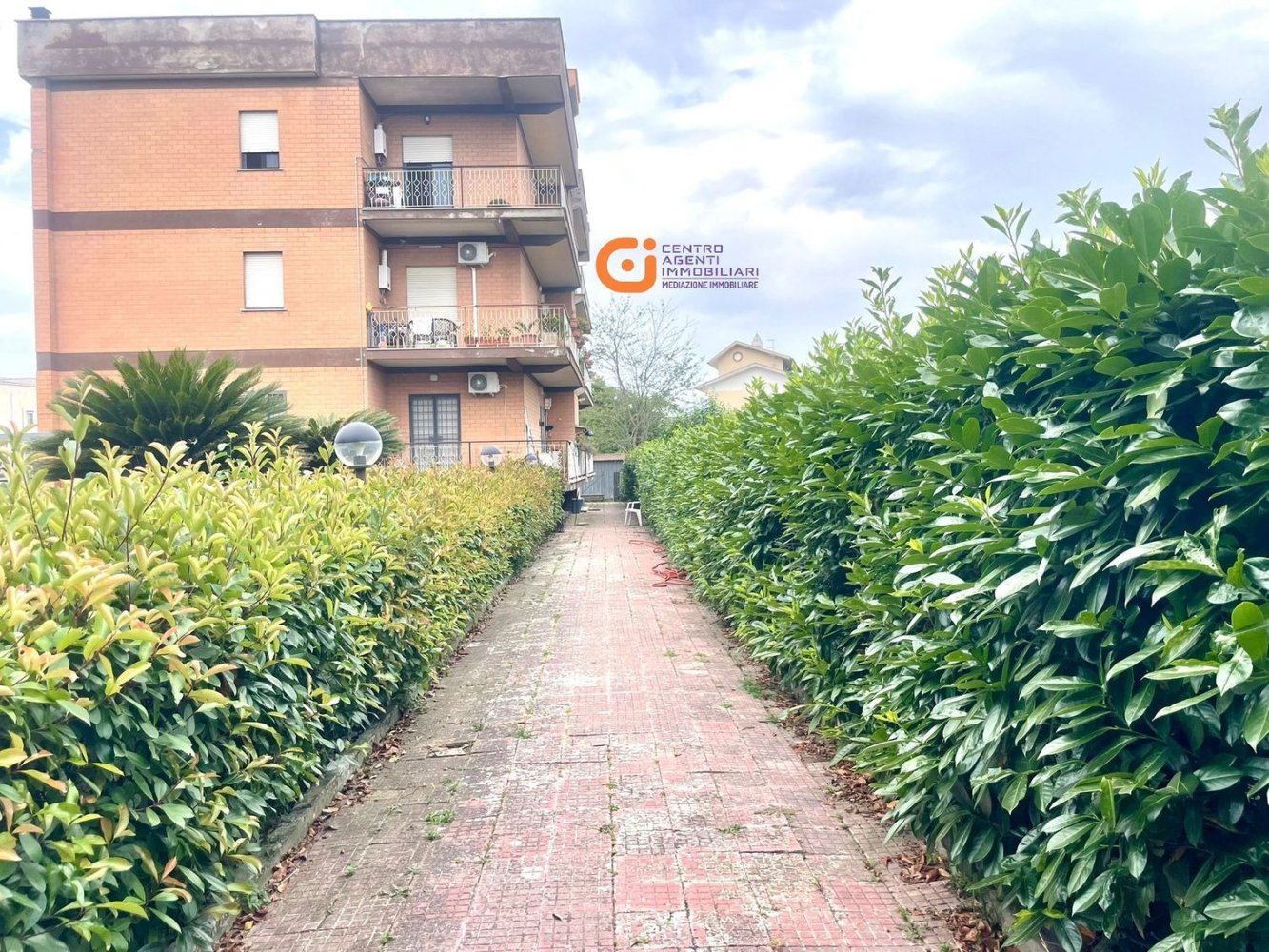 3 bedrooms Apartment in Rome, Italy No. 382418