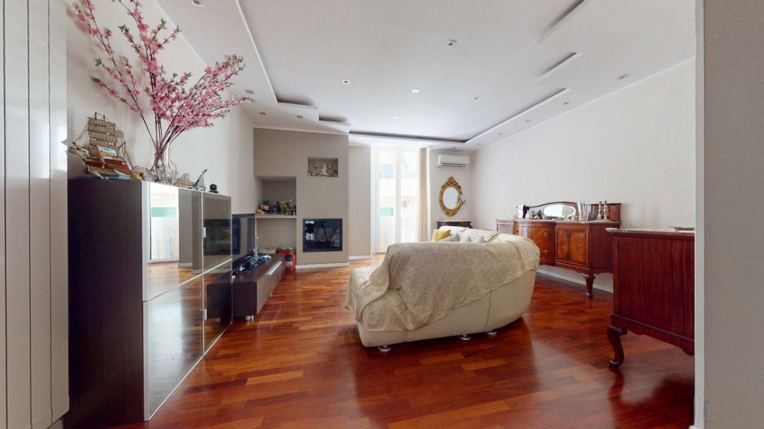 3 bedrooms Apartment in Santa Maria Capua Vetere, Italy No. 266859