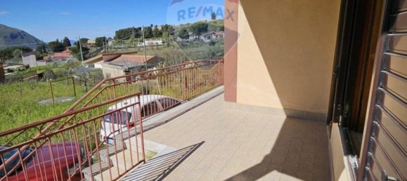 Вилла с 1 спальней в Монтелепре, Италия № 118800 4