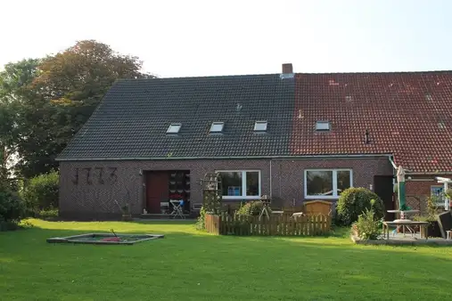 6 bedrooms Warehouse in Aurich, Germany No. 293977