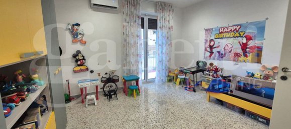 Квартира с 3 спальнями в Торре Аннунциата, Италия № 341279 17