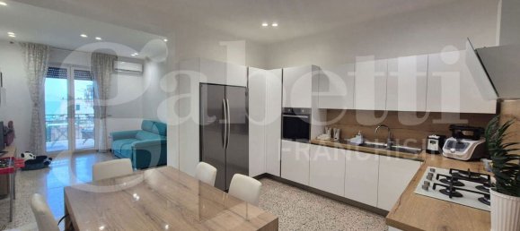 Квартира с 3 спальнями в Торре Аннунциата, Италия № 341279 32