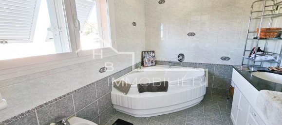 3 chambres Villa à Colomars, France No. 298798 24