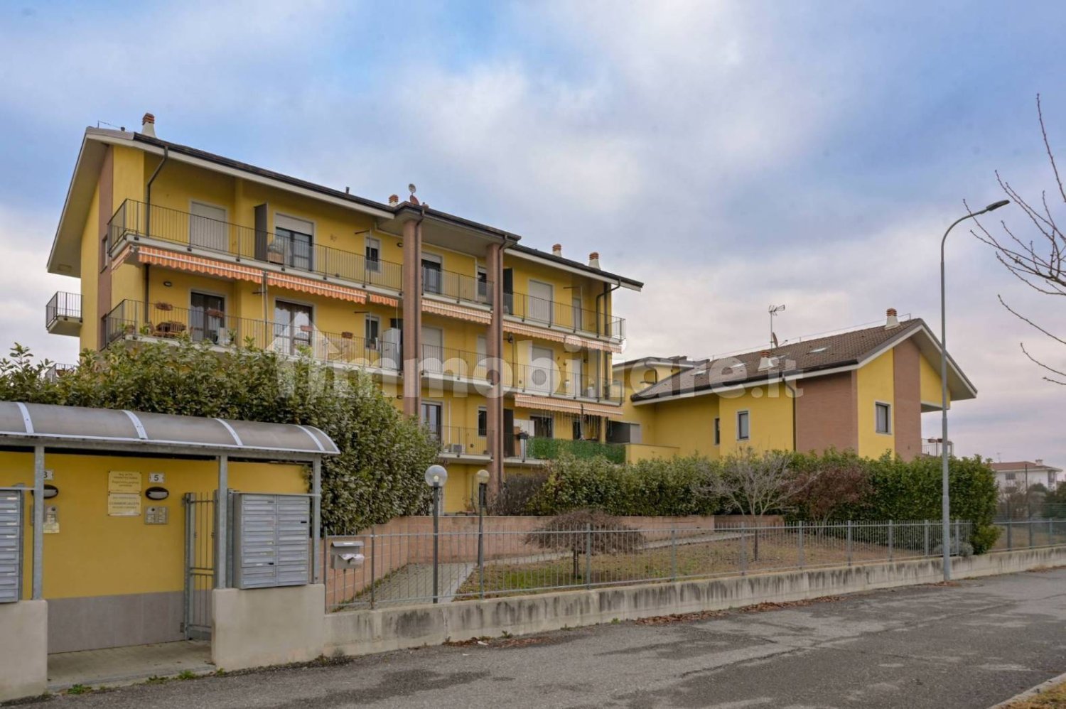 1 bedroom Apartment in Caluso, Italy No. 373896