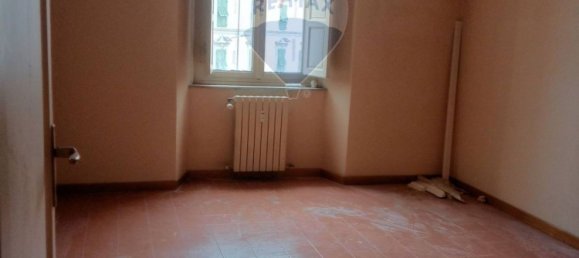 Квартира с 10 комнатами в Монтекатини Терме, Италия № 174528 14