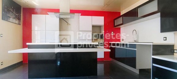 4 Schlafzimmer Haus in Bressuire, France, Nr. 324001 2