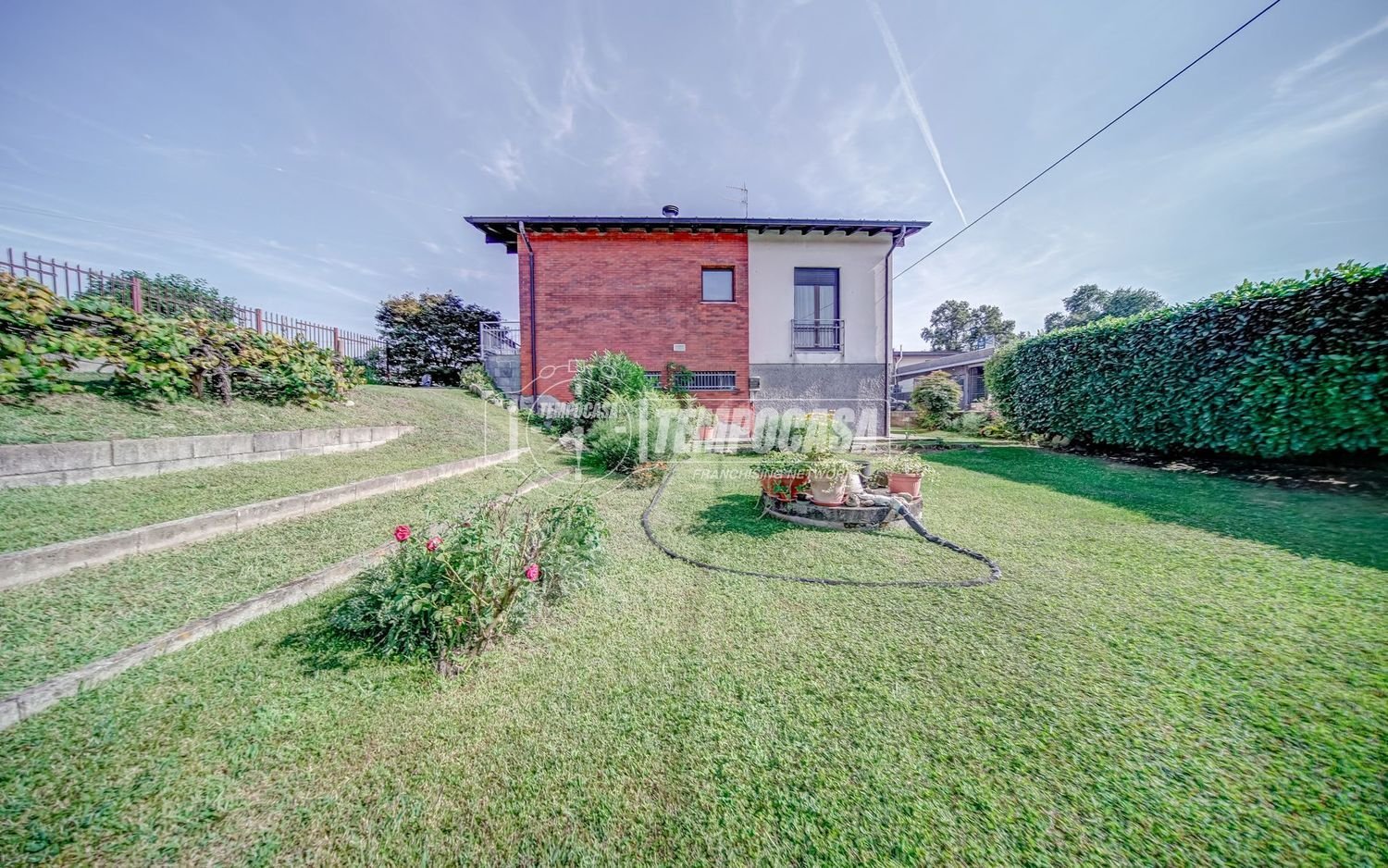 3 chambres Duplex à Mercallo, Italy No. 329689