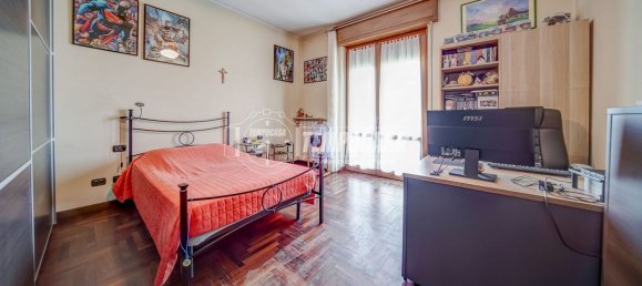 3 chambres Duplex à Mercallo, Italy No. 329689 36