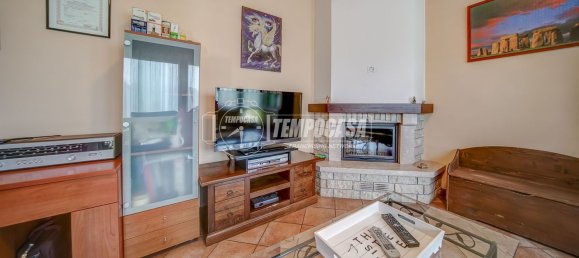 3 chambres Duplex à Mercallo, Italy No. 329689 15