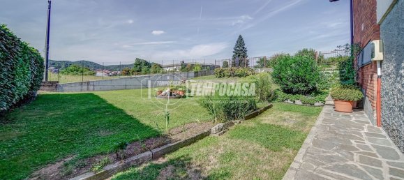 3 chambres Duplex à Mercallo, Italy No. 329689 8