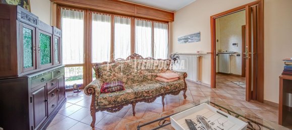 3 chambres Duplex à Mercallo, Italy No. 329689 19