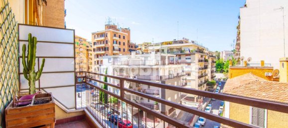 2 Schlafzimmer Wohnung in Rome, Italy, Nr. 294063 20