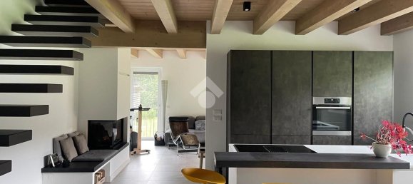 3 غرف نوم فيلا في Feltre, Italy رقم 334873 31