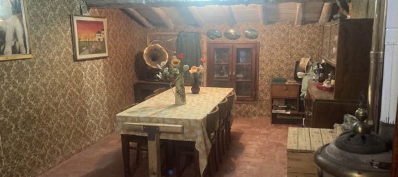 9 rooms House in Canossa, Italy No. 92698 16