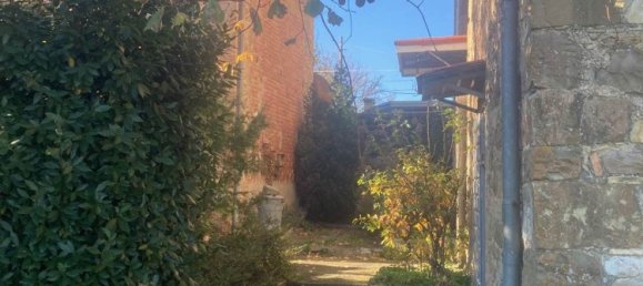 9 rooms House in Canossa, Italy No. 92698 8