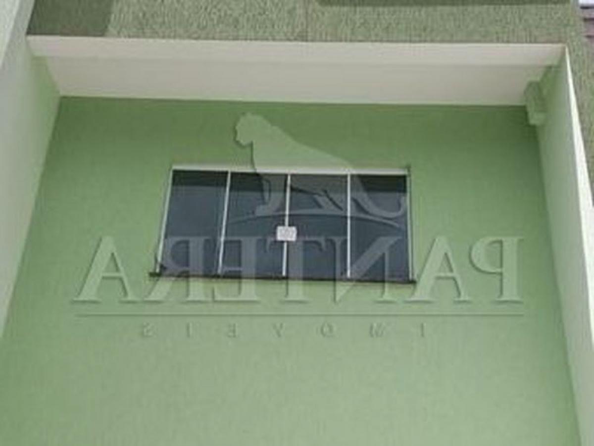 Casa de 3 dormitorios en Sao Paulo, Brazil No. 572656