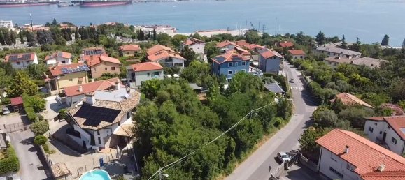 1700m² Land in Trieste, Italy No. 262445 2