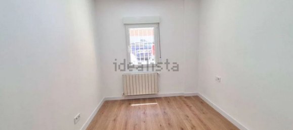 2 bedrooms Apartment in Madrid, Spain No. 139714 9