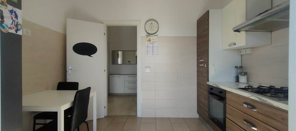 2 bedrooms Apartment in Verano Brianza, Italy No. 328111 3