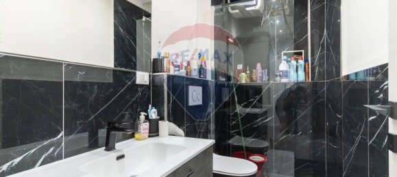 Квартира с 2 спальнями в Генуя, Италия № 348007 24