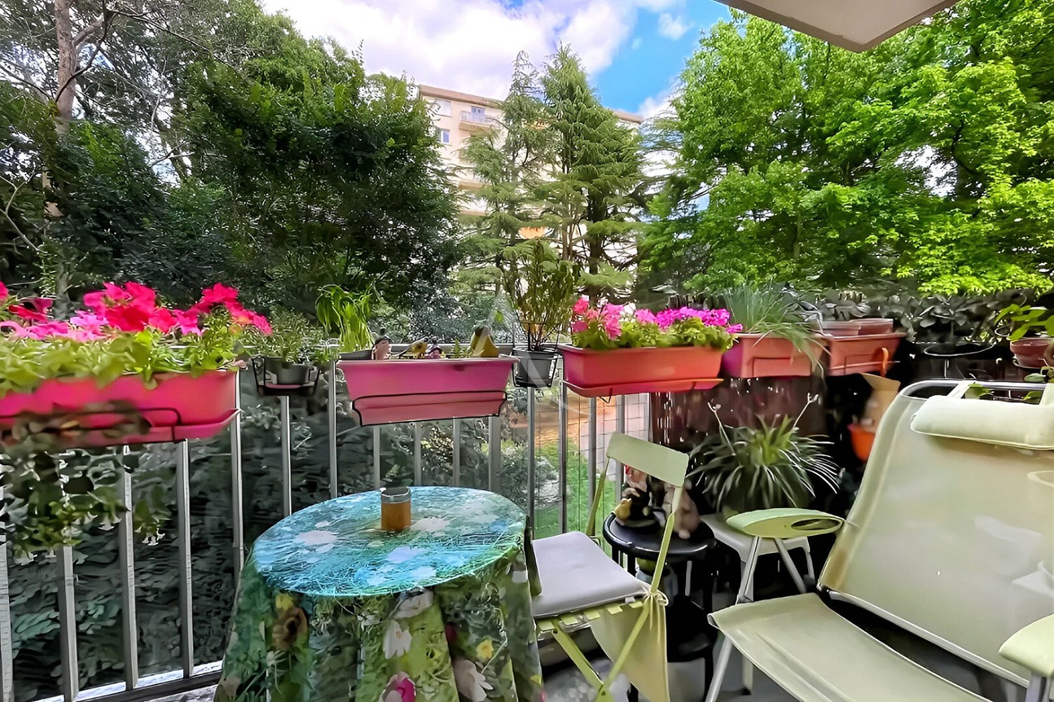 Apartamento de 1 dormitorio en Nantes, France No. 284049