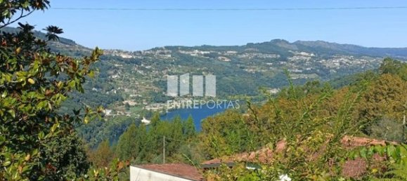 Grundstück in Espadanedo, Portugal 3400m², Nr. 50194 13