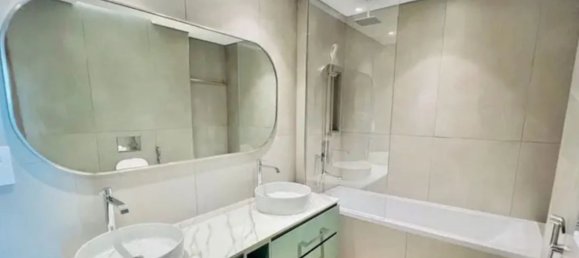 Квартира с 2 спальнями в Дубай, ОАЭ № 182041 3