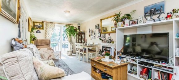 2 bedrooms Apartment in Purley, United Kingdom No. 8084 2