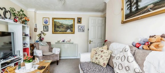 2 bedrooms Apartment in Purley, United Kingdom No. 8084 4