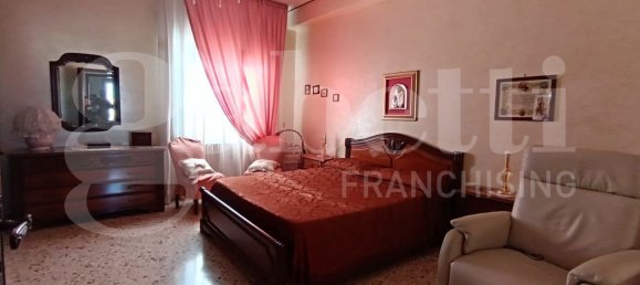 4 bedrooms Apartment in Syracuse, Italy No. 242698 10