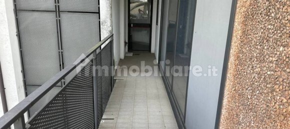 Здание с 4 комнатами в Корсико, Италия № 375022 24