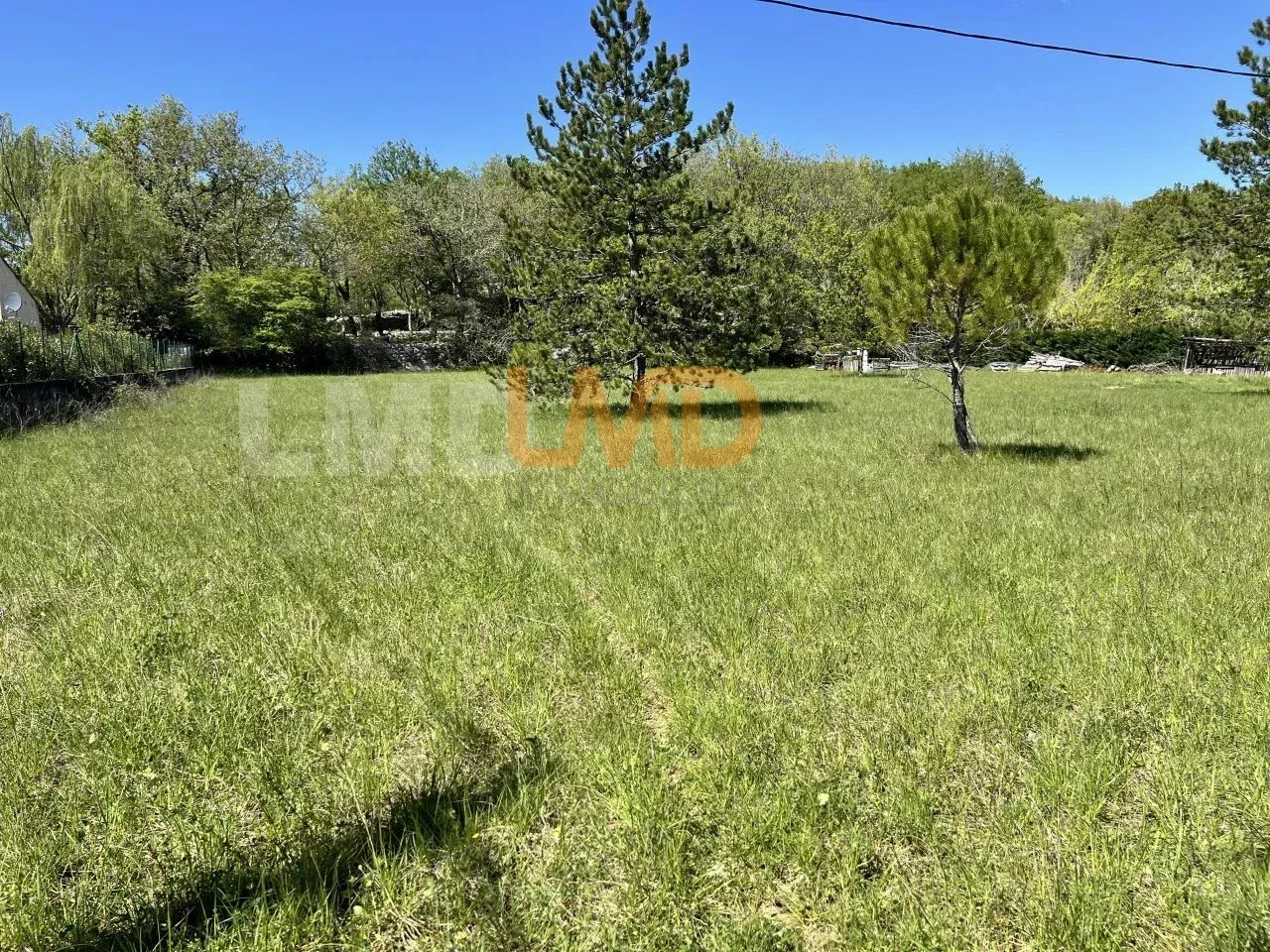 2134m² Land in Saint-Alban-Auriolles, France No. 102129