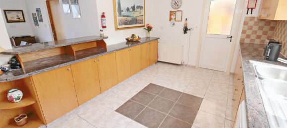 4 bedrooms Villa in Pegeia, Cyprus No. 22138 10