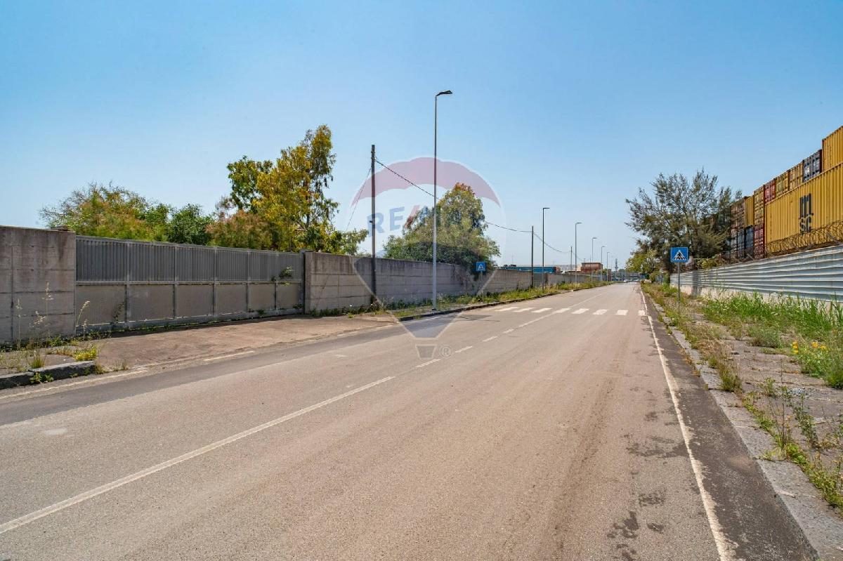 Terrain à Catania, Italy 12000m² No. 357412