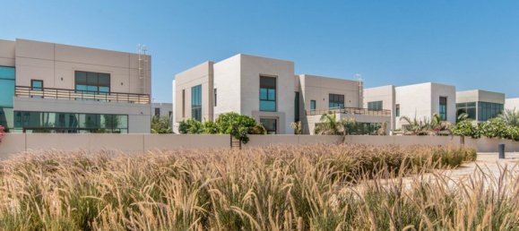 5 bedrooms Villa in Meydan, UAE No. 2415 15