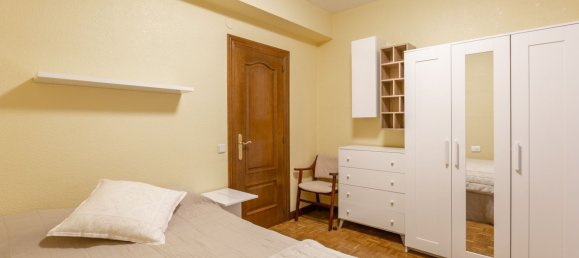 Apartamento de 4 dormitorios en Comunidad Foral de Navarra, Spain No. 182366 20