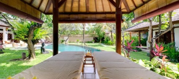 4 Schlafzimmer Villa in Seminyak, Indonesia, Nr. 3050 16