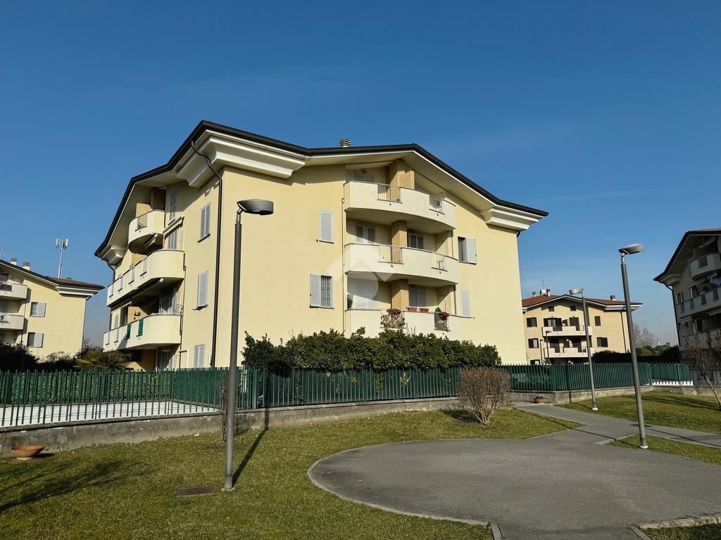 1 bedroom Apartment in Liscate, Italy No. 60595