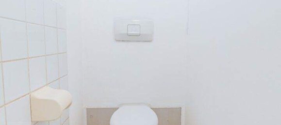 2-salle Appartement à Eggenberg, Austria No. 147038 6