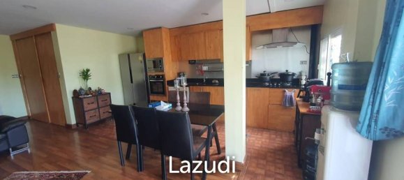 5 bedrooms Bungalow in Pattaya, Thailand No. 24226 3